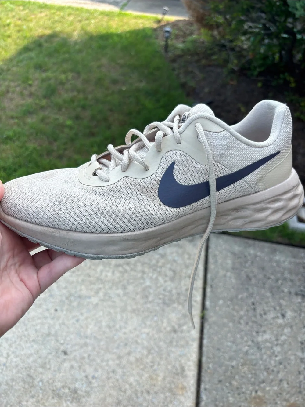 Nike Cream Mesh Running Shoes with Black Swoosh